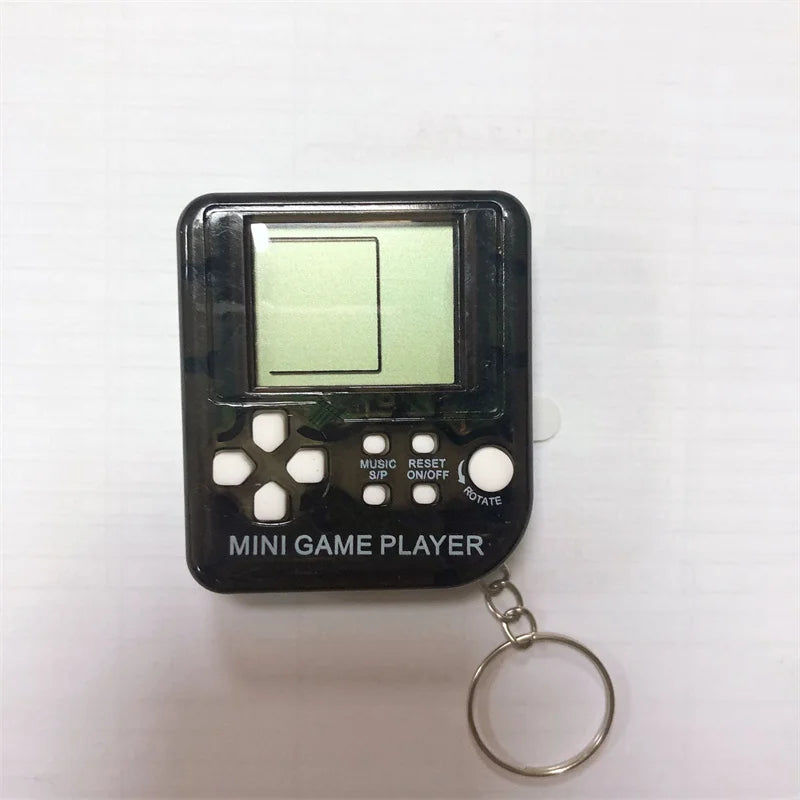 Pocket Mini Classic Game Machine Keychain 26 Games Handheld Retro Console Gift