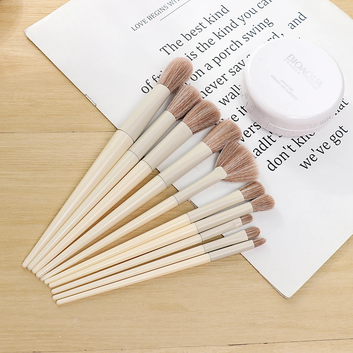 10pcs Premium Makeup Brushes Set for Eye Shadow Foundation