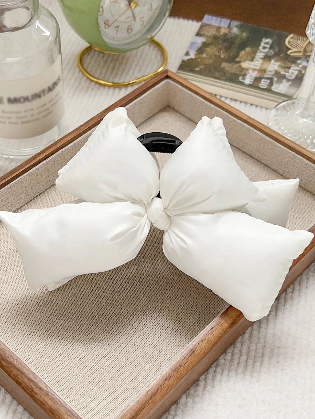 1 Pcs Black Leather Bow Claw Clip for Thick Hair