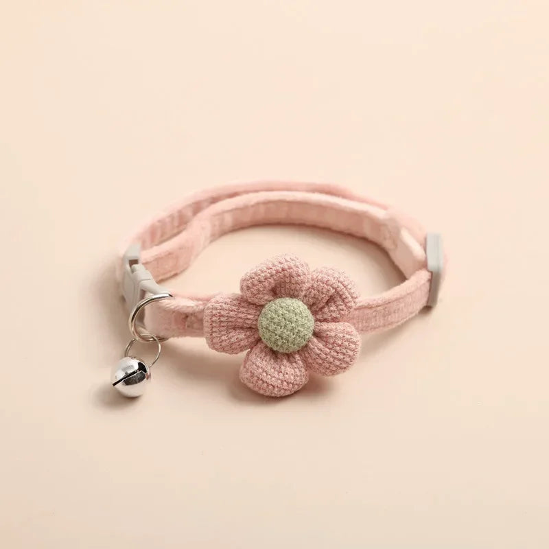 1PC Lovely Cat Collar Adjustable Cartoon Style Soft Plush Flower Collar with Bell Kitten Necklace Small Dog Pet Supplies