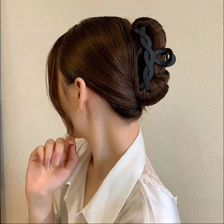 Large Flower Hair Clip for Ladies - Japanese Korean Accessory