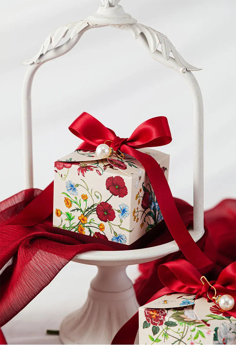 Mori Series Hand-Painted Plant Wedding Favor Candy Boxes 20 or 50 Pieces with Ribbon for Party Chocolate Packaging