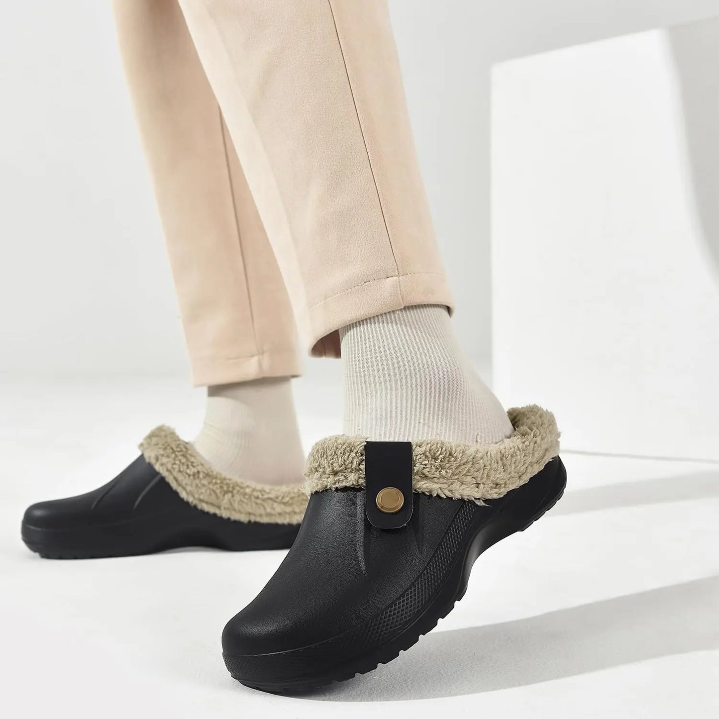 Crestar Women and Men Fur Lined Clogs Memory Foam Slippers