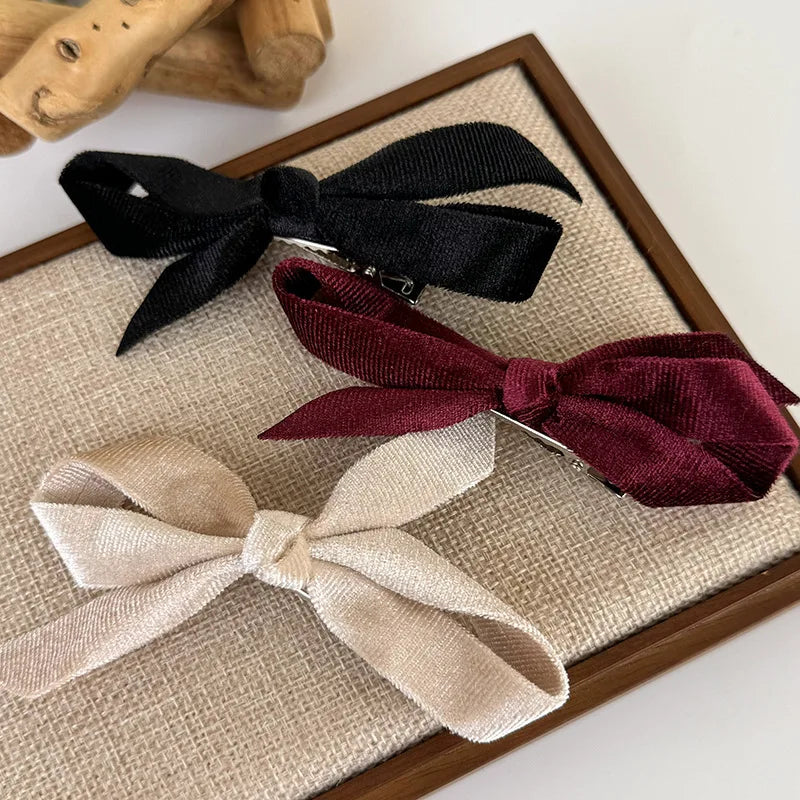 Vintage Velvet Bow Hairpin Winter Hair Clips for Women