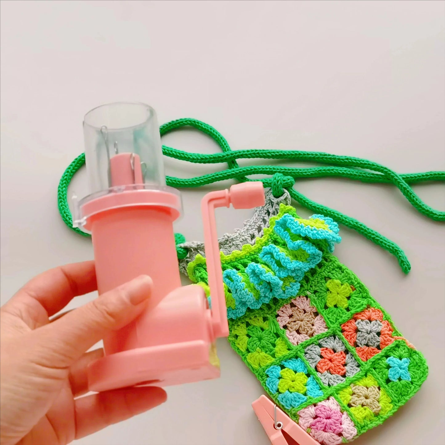 Portable Hand Knitting Machine with Crank for DIY Sweaters and Scarves Crafting Kit