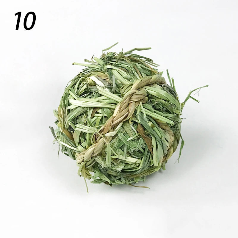 Chewing Braided Ball Guinea Pig Rabbit Hamster Small Animal Play Pet Interactive Chew Toy Natural Grass Ball hamster toy