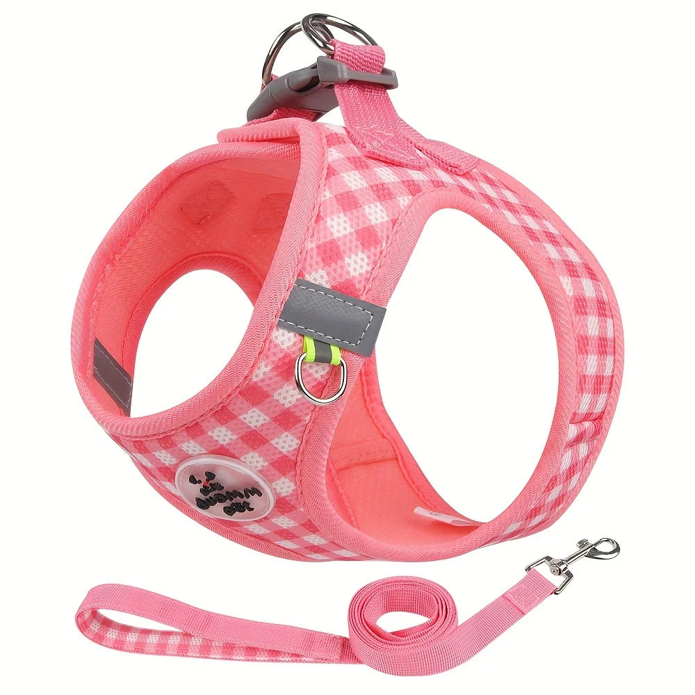 Festive Gingham Cat Harness: Breathable Polyester with Metal Clasps and Reflective Straps for Safe Walks