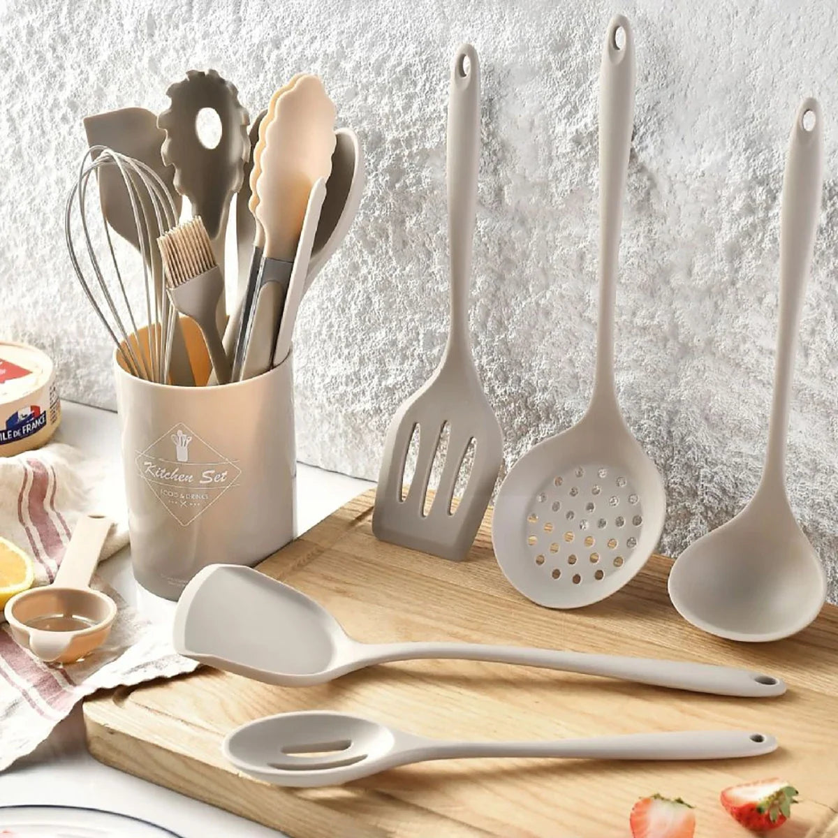 15 Piece Pink Silicone Kitchen Utensil Set with Storage Bucket Non-Stick Cooking Tools