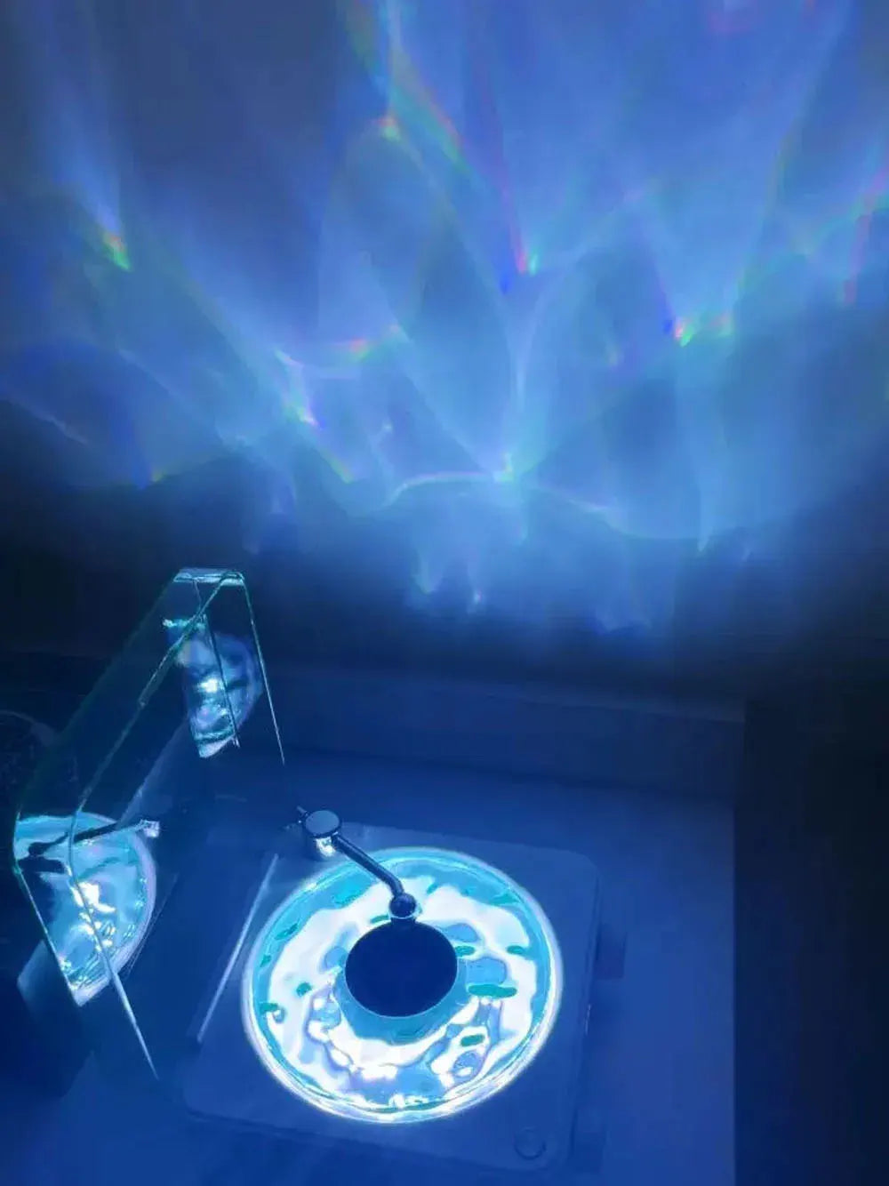 Retro Bluetooth Turntable Speaker with White Noise and RGB Light Effects