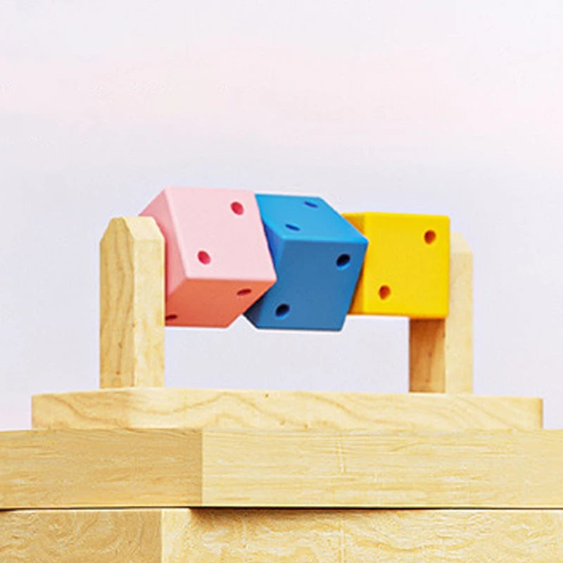 1pc Funny Colorful Wooden Rubik's Cube-shaped Interactive Chewing Toy for Small Pet Birds Parrots Hamsters Boredom Relief Toys