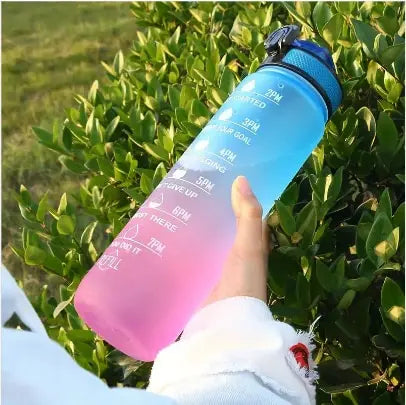 1pc 1000ml Large Capacity Gradient Water Bottle with Straw