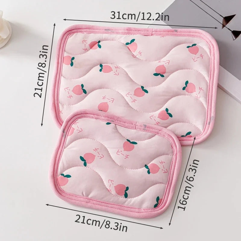 Small Pet Cooler Mat Summer Ice Silk Cool Feeling Pet Mat Hamster Kennel Mat Guinea Pig Chinchilla Rabbit Small Pet Cooling Mat