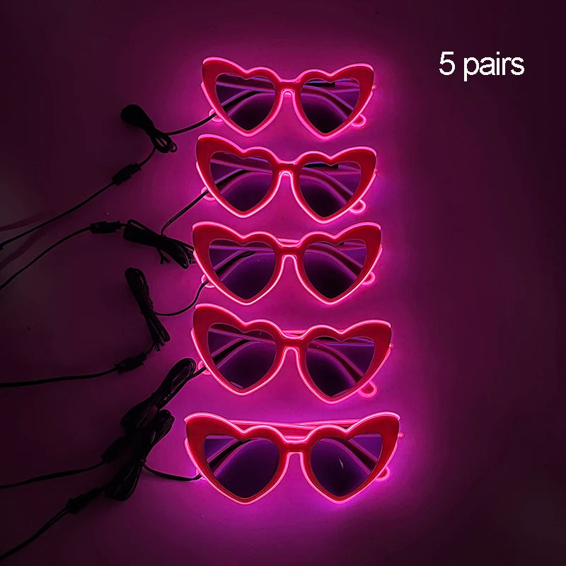 2024 Summer Beach Sunglasses Women Heart Shaped Fashion Glasses