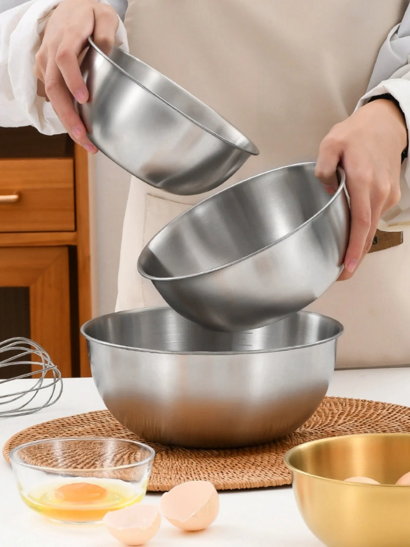 Stainless Steel Gold and Silver Salad and Noodle Bowl Elegant Kitchen Tableware Food Container