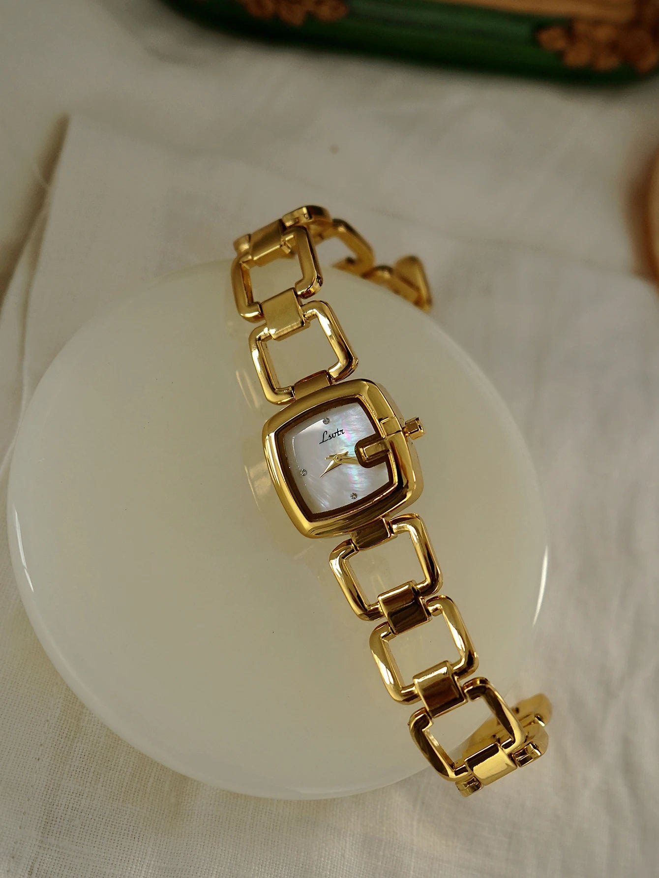 1pc Women's Elegant High-End Luxury Quartz Watch, Rhinestone & Mother Of Pearl Dial, Stainless Steel Band