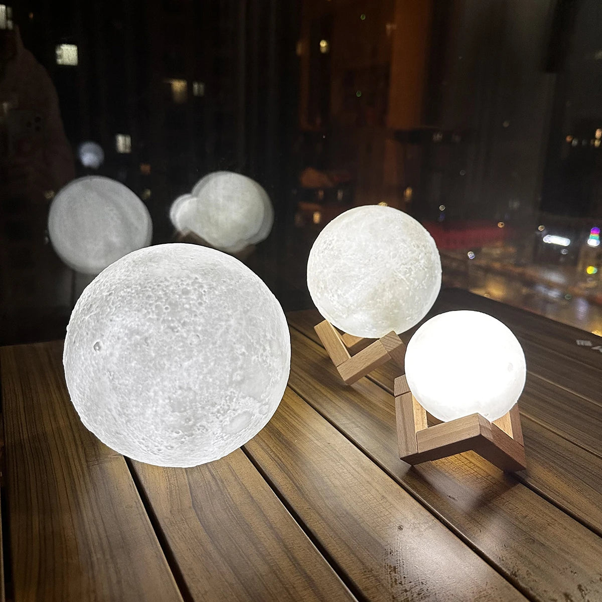 Fashion Creative Moon Light 8cm Desktop Bedside Soft Light