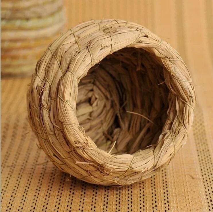 1PC Hand Woven Hummingbird Nest House Hanging Hummingbird Bird's Nest in Straw Garden Nest Woven House Straw Bird HousBirdhouse