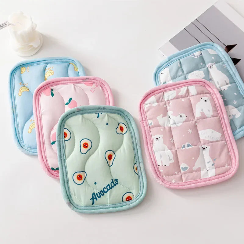 Small Pet Cooler Mat Summer Ice Silk Cool Feeling Pet Mat Hamster Kennel Mat Guinea Pig Chinchilla Rabbit Small Pet Cooling Mat