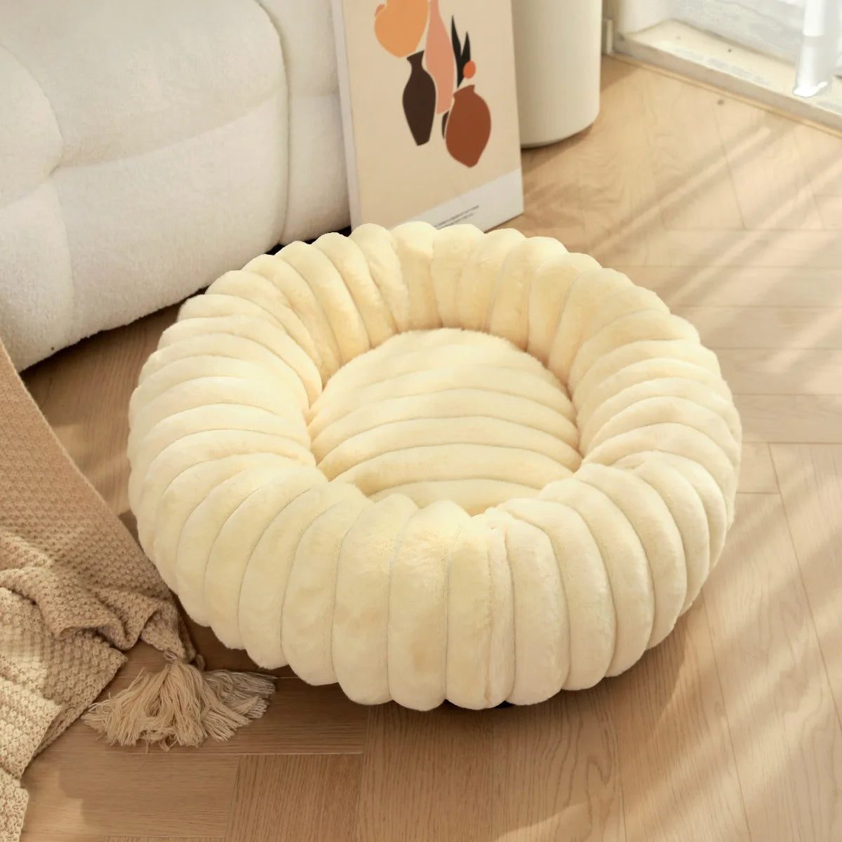 Round Pet Bed for Large Dog, Winter Warm Cat Sofa Bed Washable Large Dog Bed All Seasons Available