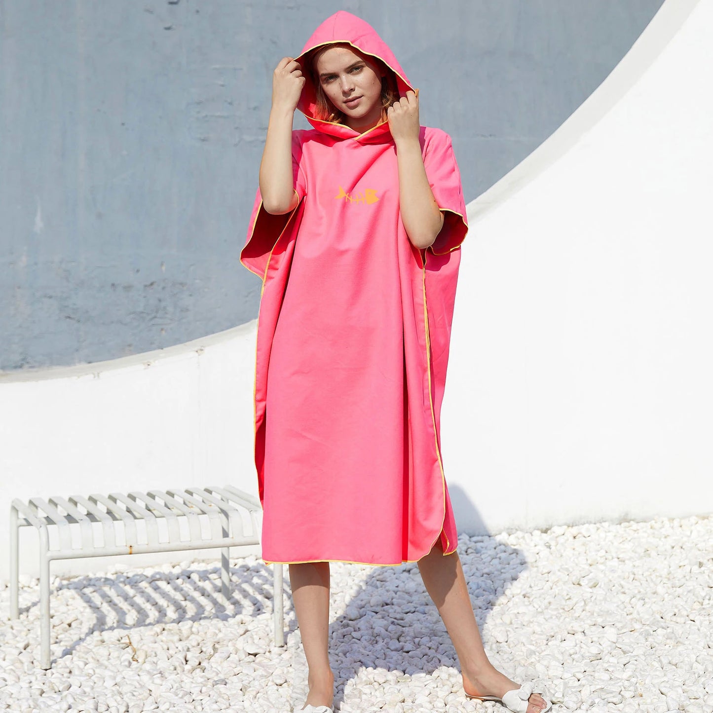 Surf Changing Poncho Towel with Hood – Quick-Dry Microfiber Beach Towel for Adults, Wetsuit & Swim Use