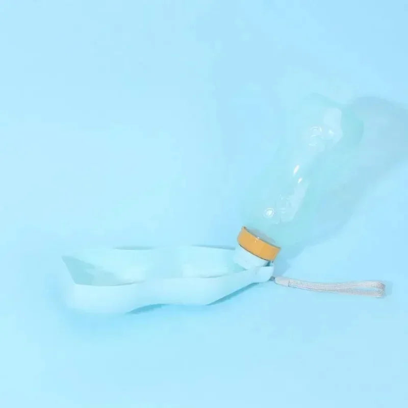 Portable Pet Hydration Bottle with Detachable Bowl 2-in-1 Food and Water Solution for Dogs and Cats Ideal for Outdoor Adventures