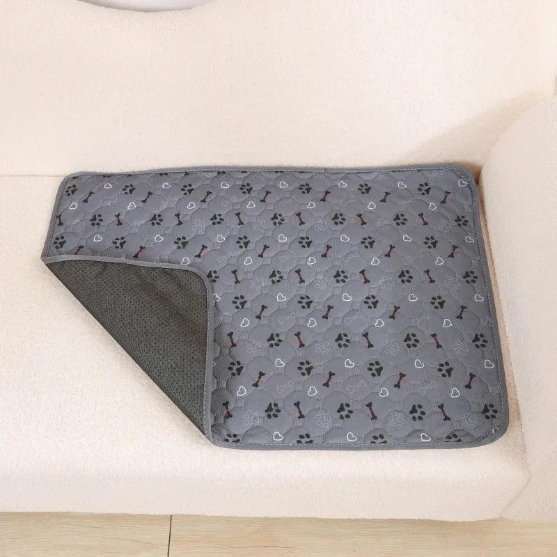 Reusable Absorbent Dog Pee Pad Blanket Washable Puppy Training Mat Multi-Use Pet Bed and Car Seat Cover
