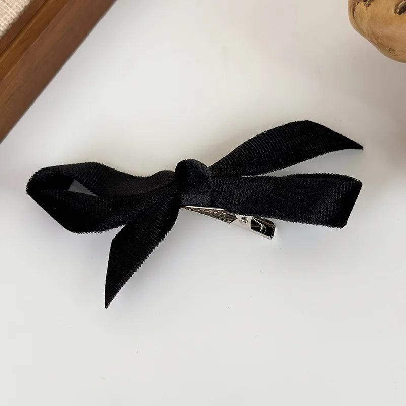 Vintage Velvet Bow Hairpin Winter Hair Clips for Women