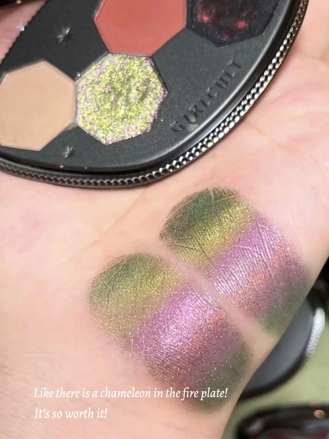 Girlcult Vegan 4 Color Eyeshadow Palette Shimmer Matte Chameleon Makeup for Halloween and Everyday Looks