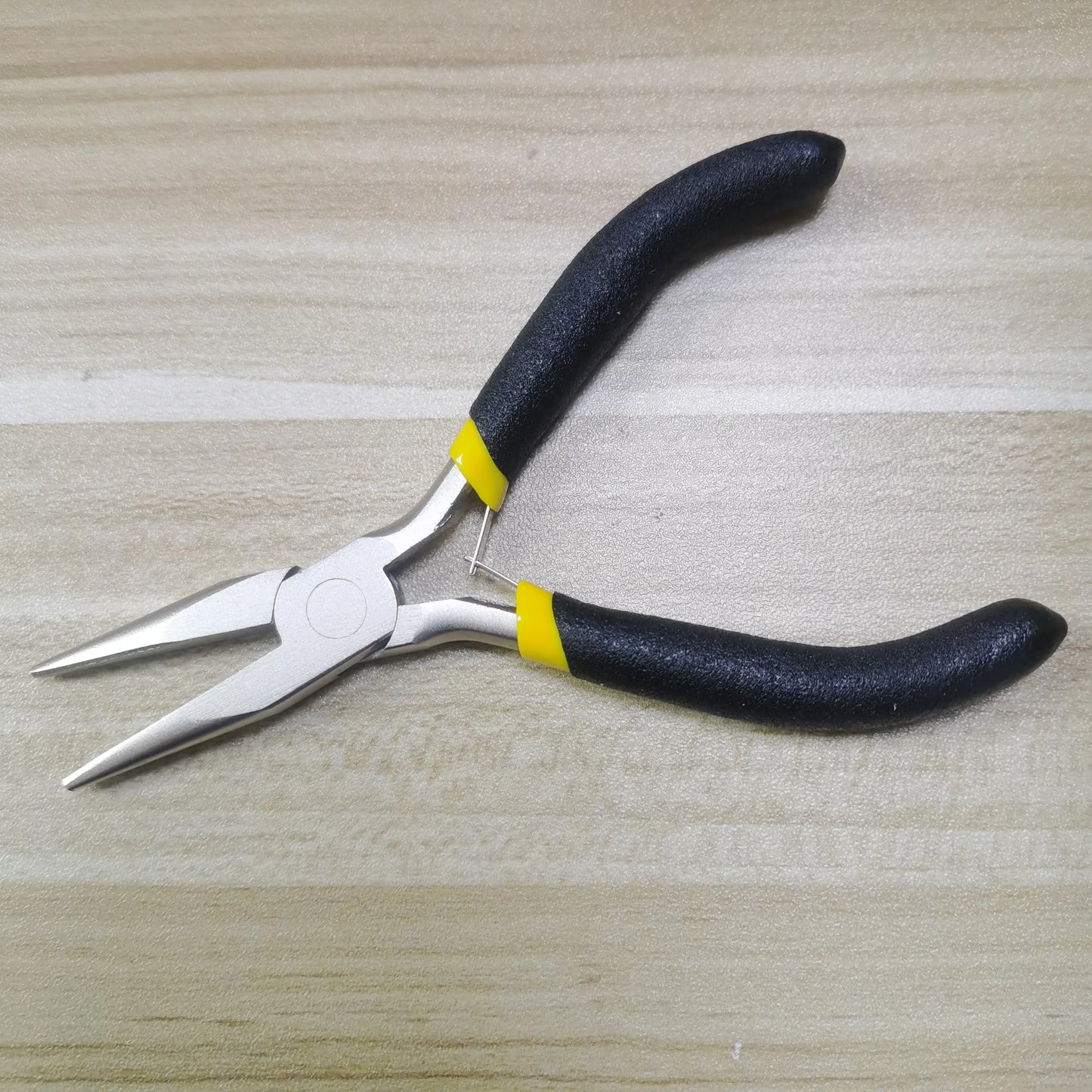 1Pcs Portable Durable Carbon Steel Jewellery Pliers Mini Tools