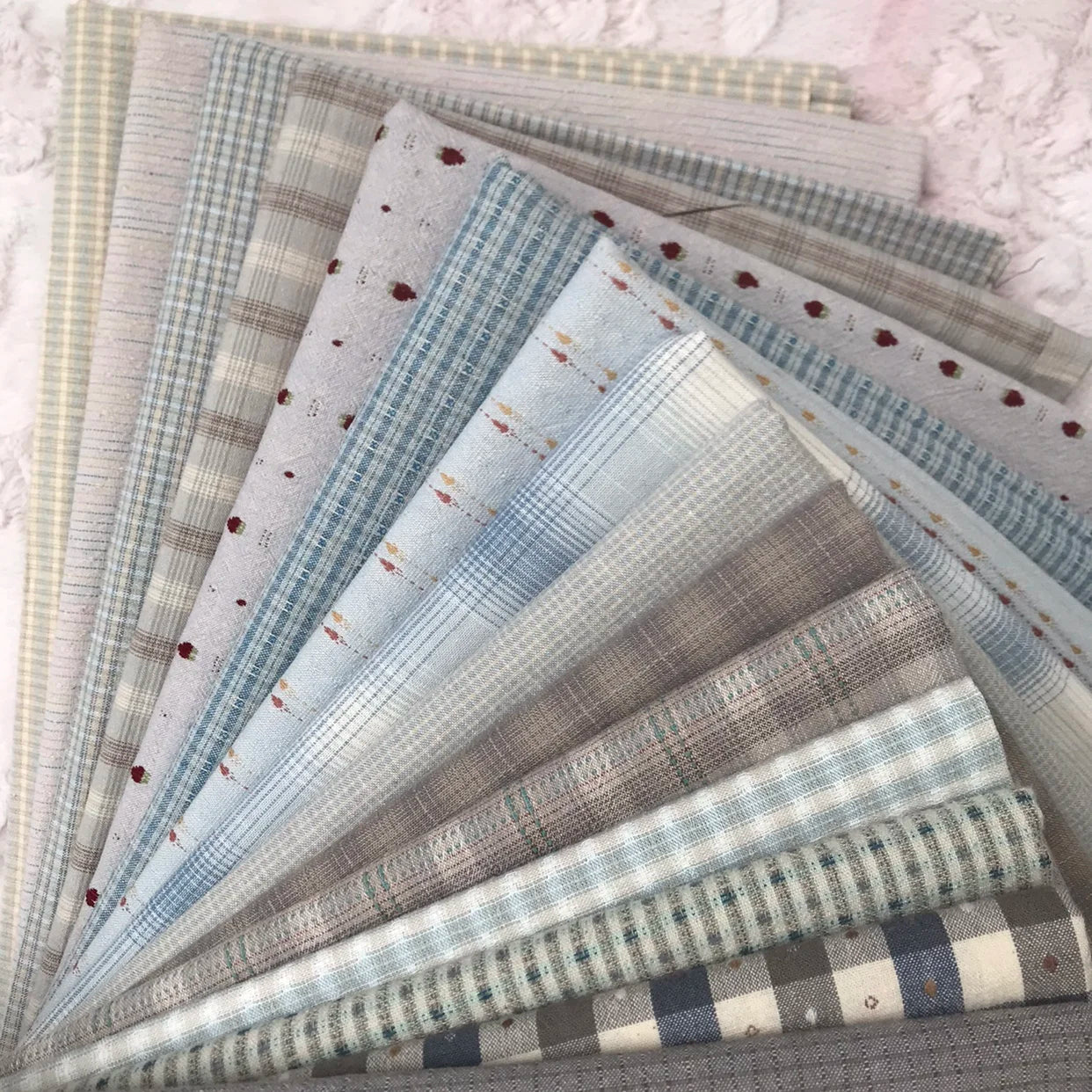 15pc 23*33cm Japanese Yarn Dyed Cotton Fabric Bundle for Crafting