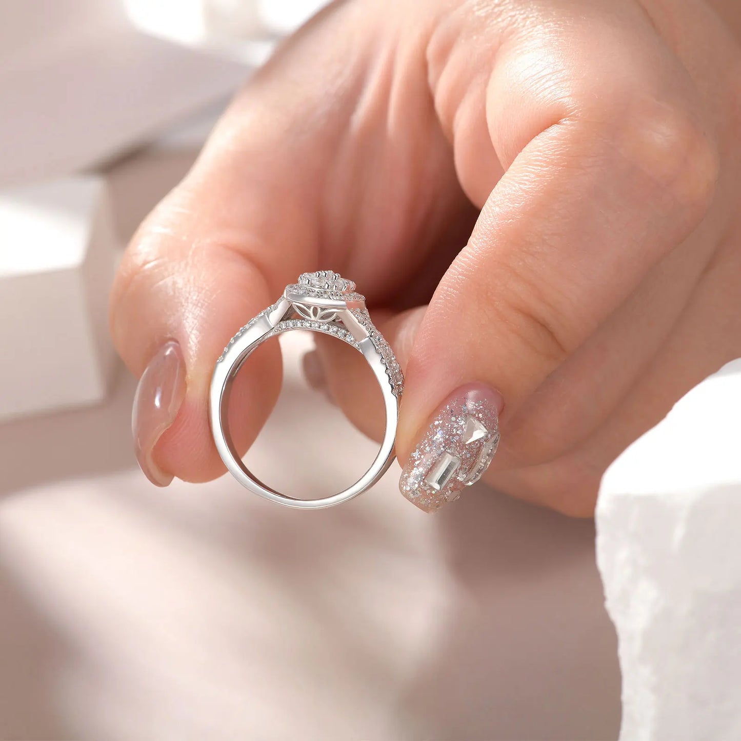 Newshe 925 Sterling Silver Wedding Rings Set Women Oval Halo Cubic Zircon Engagement Jewelry Gift