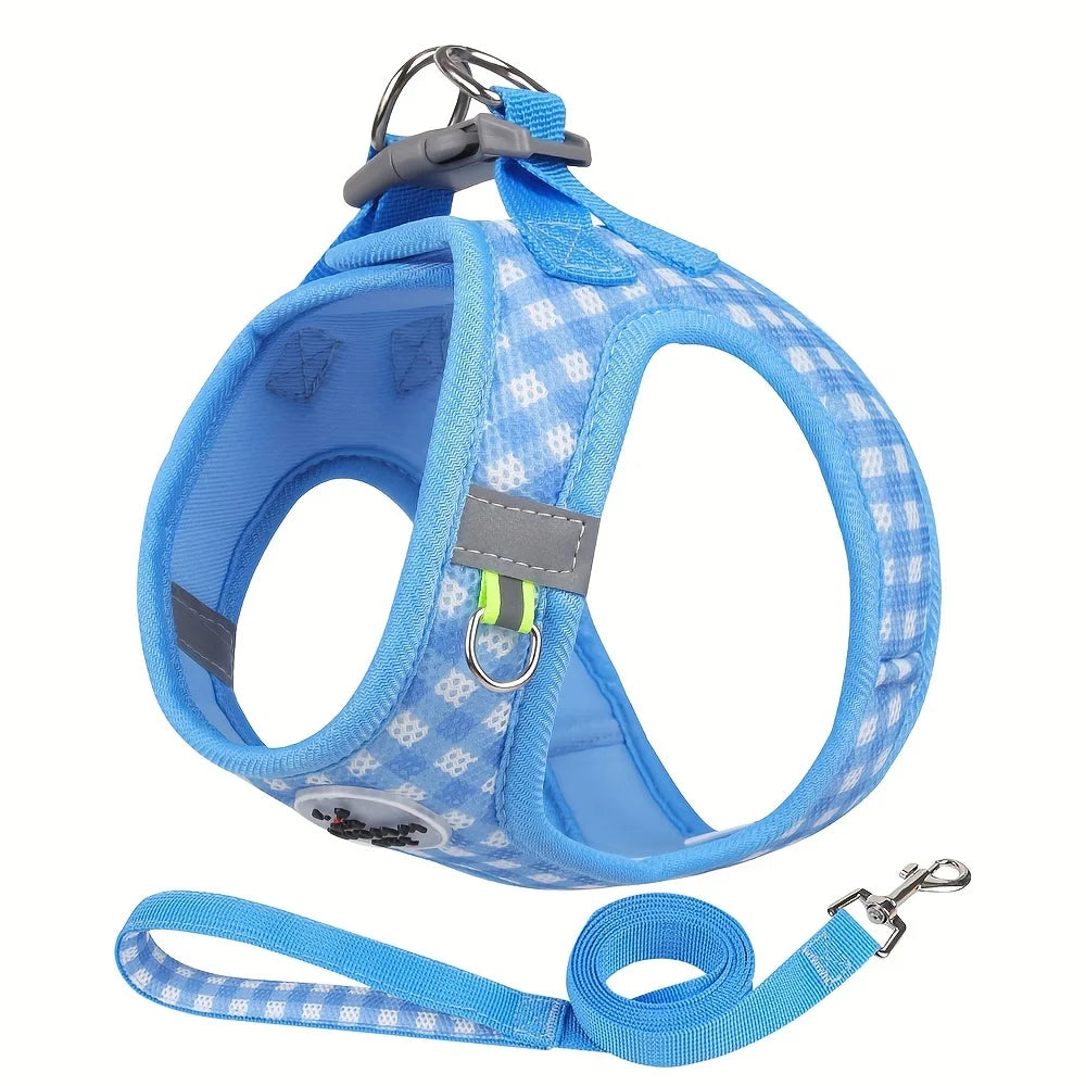 Festive Gingham Cat Harness: Breathable Polyester with Metal Clasps and Reflective Straps for Safe Walks