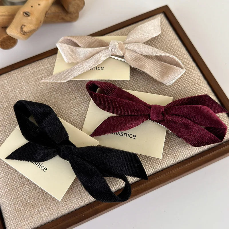 Vintage Velvet Bow Hairpin Winter Hair Clips for Women