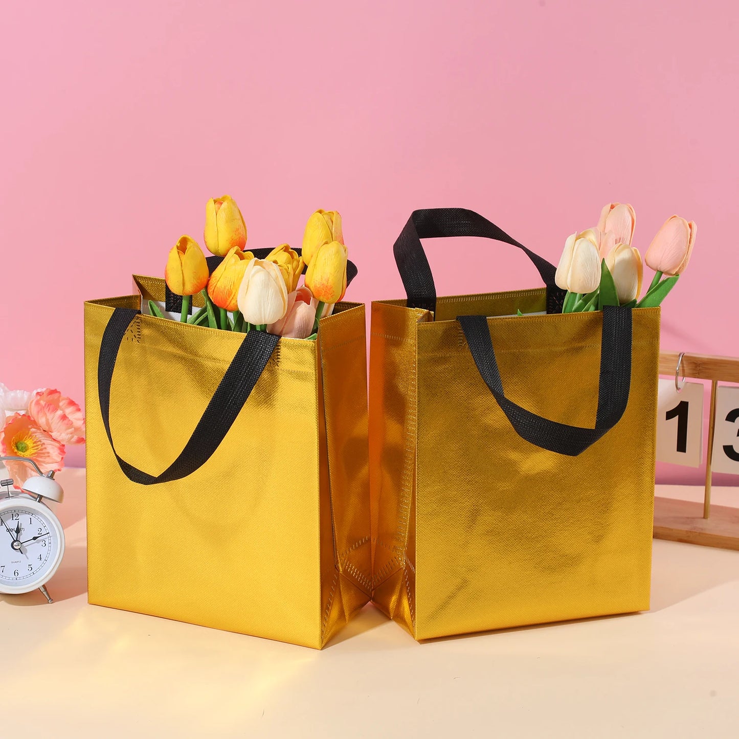 Vibrant 10-Pack Gradient Tote Bags Laminated Waterproof Multi-Purpose Shopping and Party Gift Bags