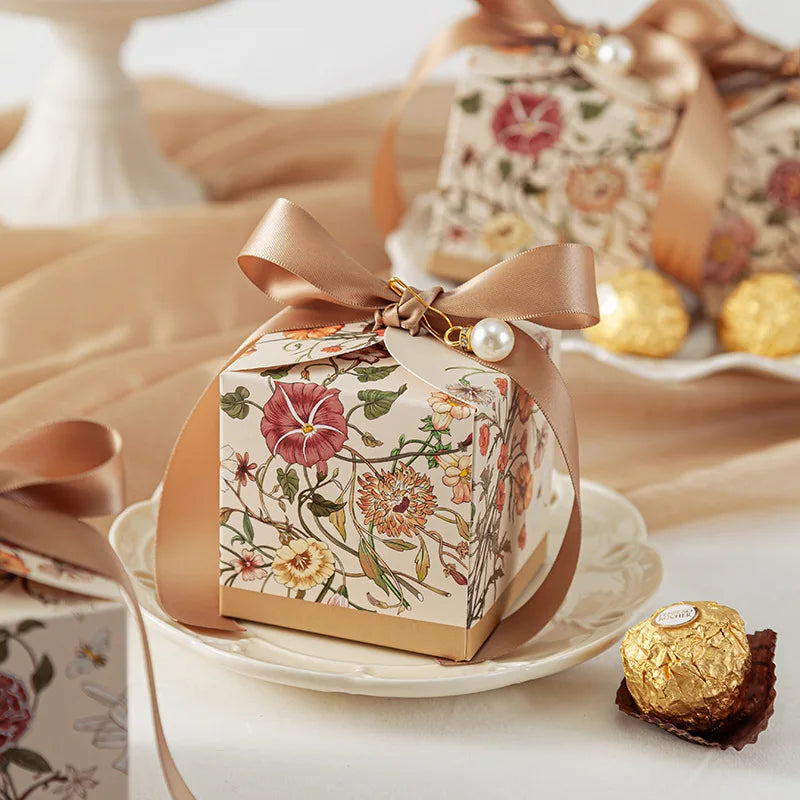 Mori Series Hand-Painted Plant Wedding Favor Candy Boxes 20 or 50 Pieces with Ribbon for Party Chocolate Packaging