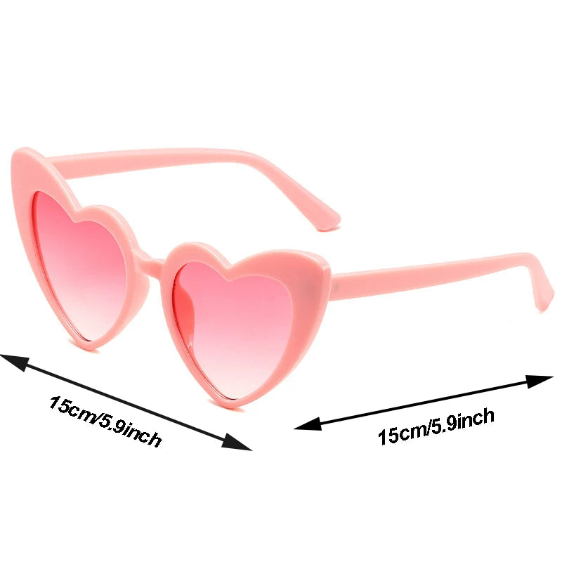 2024 Summer Beach Sunglasses Women Heart Shaped Fashion Glasses