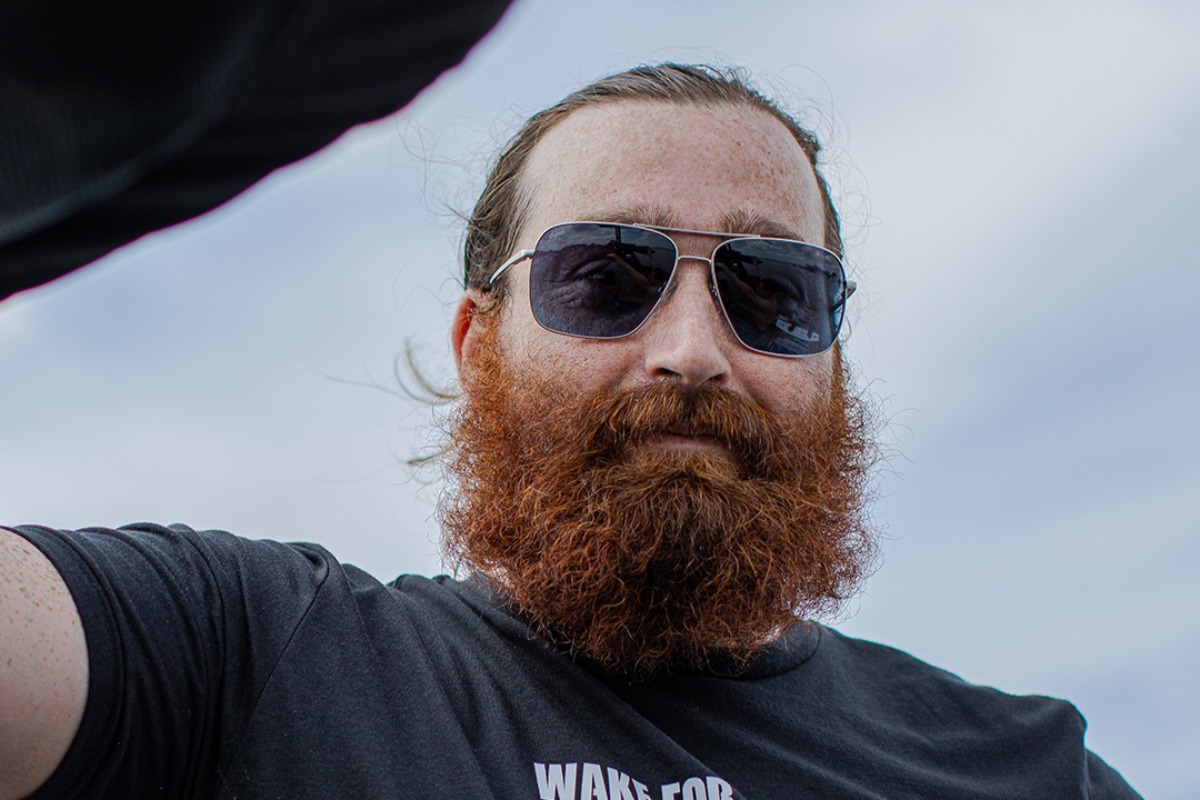 Coastal XL - Matte Silver - Blue Gradient Polarized