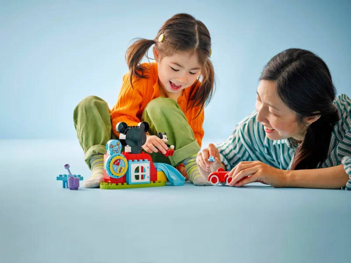 LEGO Mickey Mouse Clubhouse and Car Building Toy Set (27-Piece)