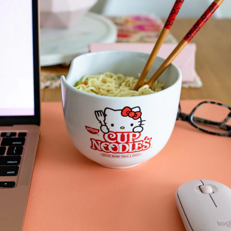 Sanrio Hello Kitty Cup Noodles 20 oz Ceramic Ramen Bowl with Chopsticks - White