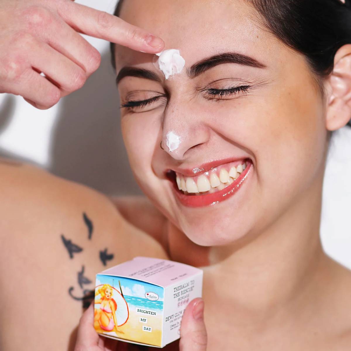 theBalm Dewy Glow 1 oz Day Cream