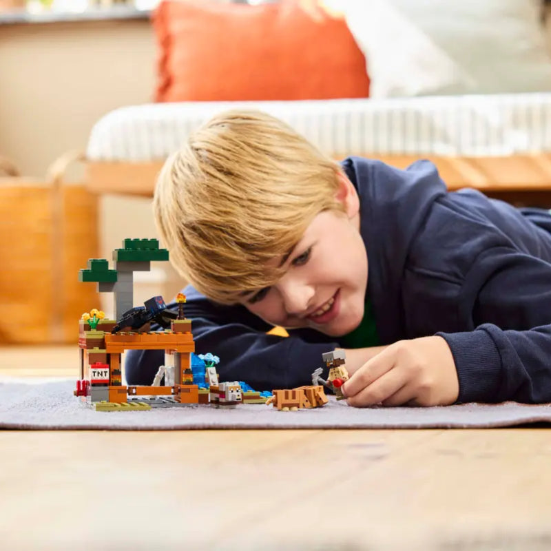 LEGO Minecraft The Armadillo Mine Expedition Building Toy Set (247-Pieces)