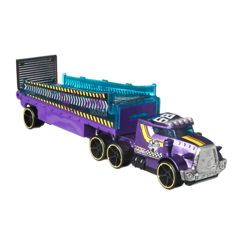 Hot Wheels Super Rigs Transporter Vehicle with Car - Assortment - Curacao