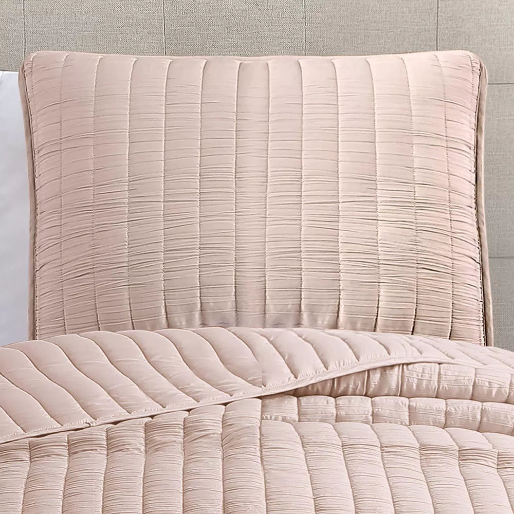 Riverbrook Home 3-Piece Moonstone Quilt Bedding Set - Pink