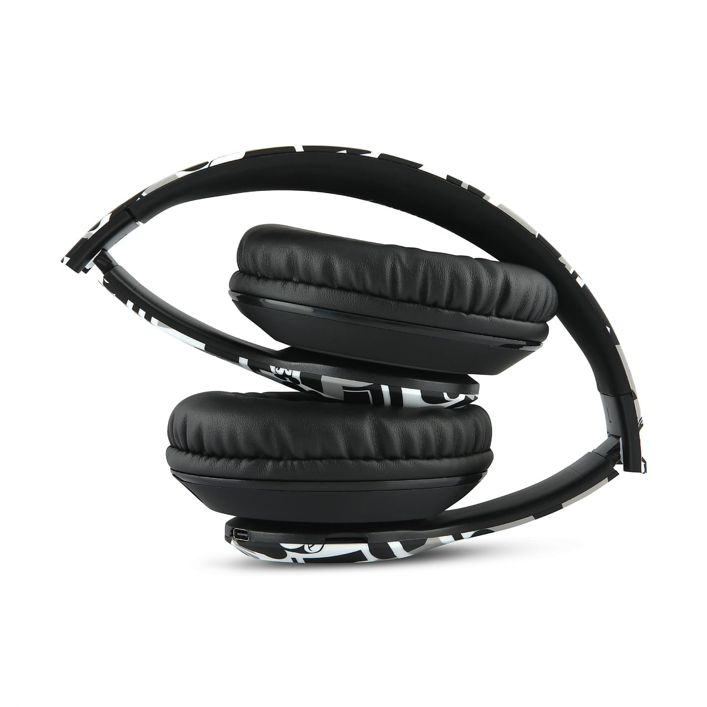 Quest Disney Mickey Geo Foldable Bluetooth Over Ear Headphones, Multicolor