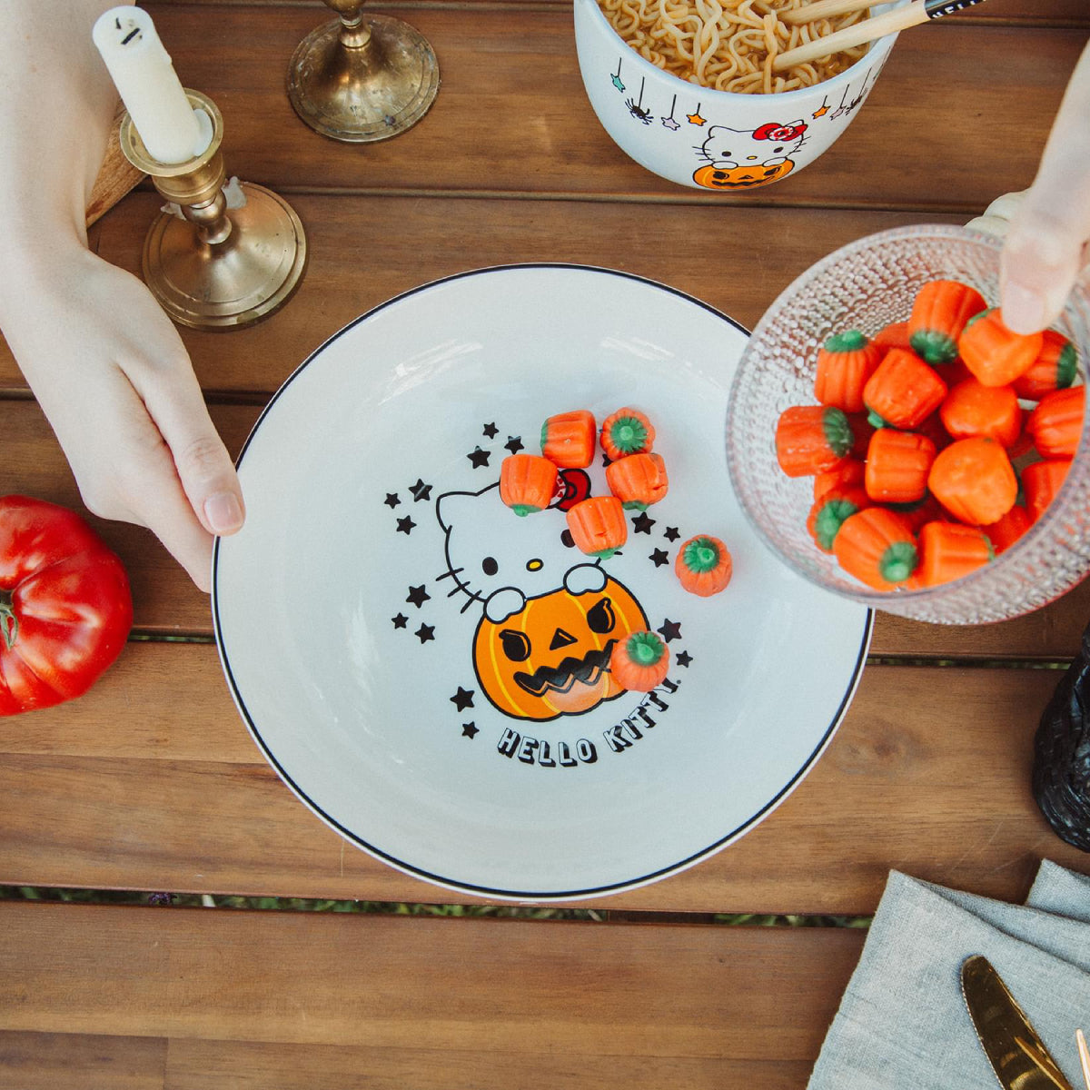 Sanrio Hello Kitty Pumpkin Boo 9" Ceramic Coupe Dinner Bowl - White