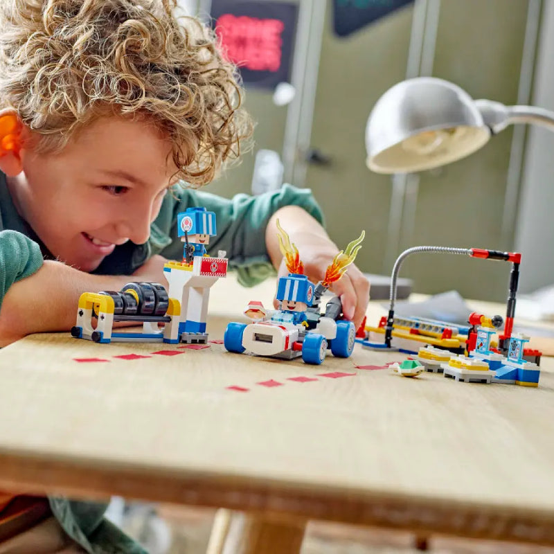 LEGO Mario Kart Toad's Garage Toy Set (390-Piece)