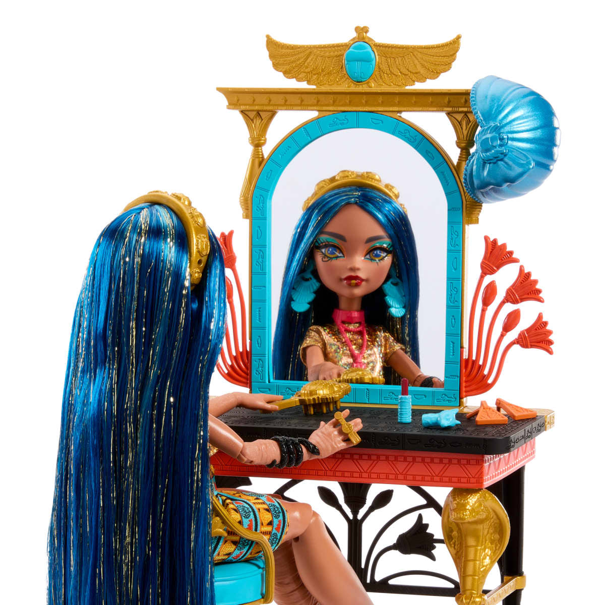 Monster High Cleo de Nile Doll Self-Scare Day Playset with Vanity Accessories