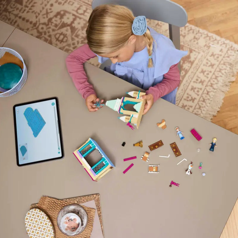 LEGO Disney Arendelle Frozen Castle Building Toy Set (177-Piece)