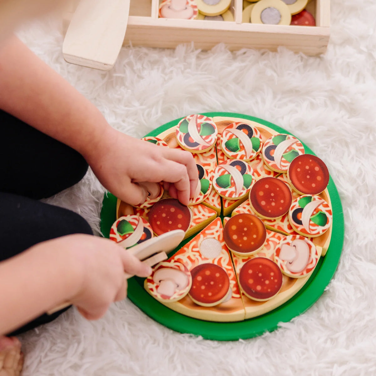 Melissa and Doug Wooden Pizza Party Play Set