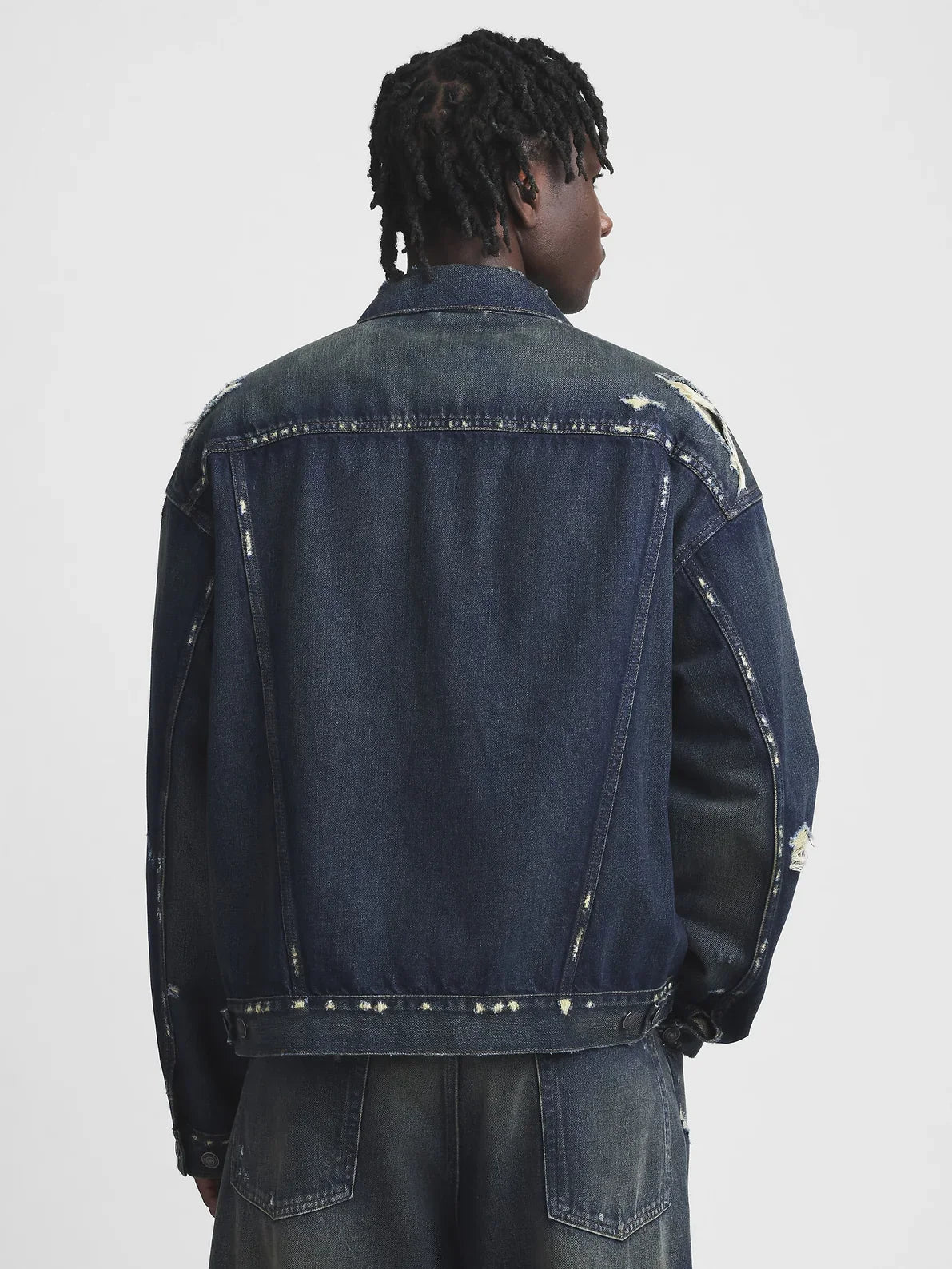 Gap - MadHappy - Distressed Denim Trucker Jacket - Dark Wash
